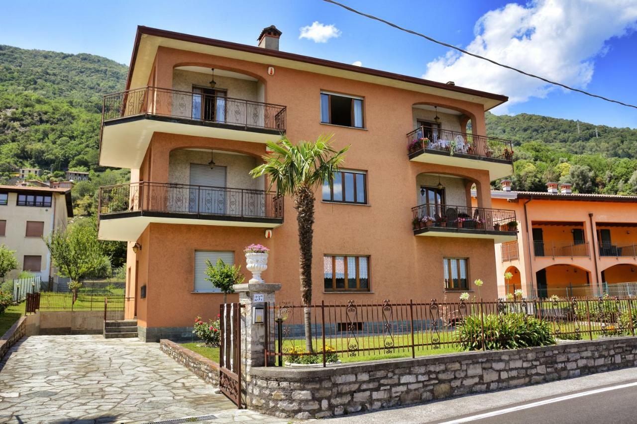 Casa Giardino Fiorito Lägenhet San Siro  Exteriör bild